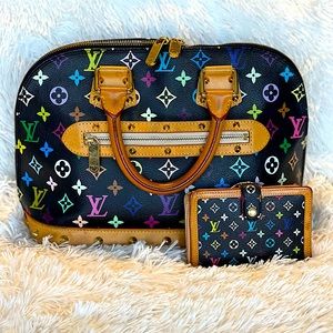 LUIS VUITTON Bag & matching wallet Both are in great condition 😁